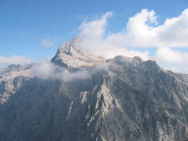 Triglav ze spodu